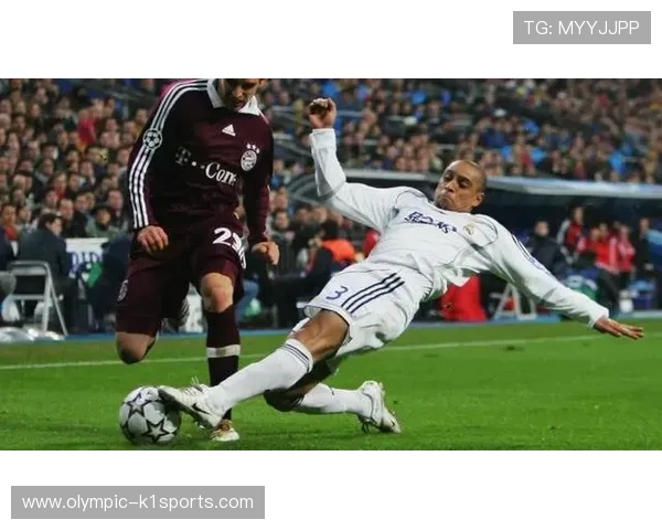 费雷尔:从街头少年到足球巨星的传奇之路 费雷尔:从街头少年到足球巨星的传奇之路